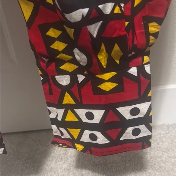 Colorful Red Geometric Women's Joggers-BNWOT - Picture 3 of 3